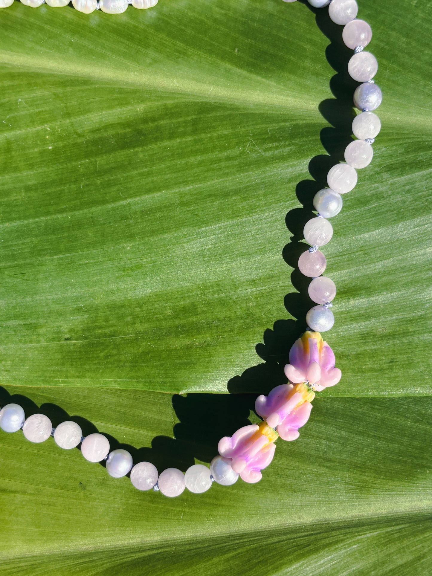 Queen's Fav - Purple Crown Knotted Choker