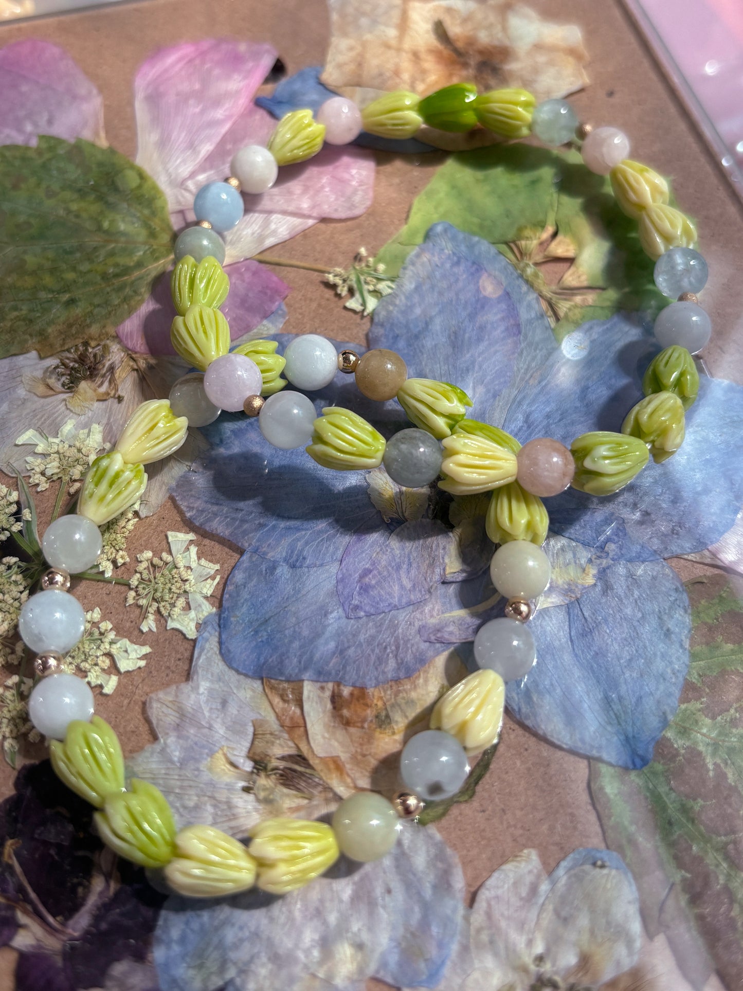 All Kine Morganite Pakalana Bracelet