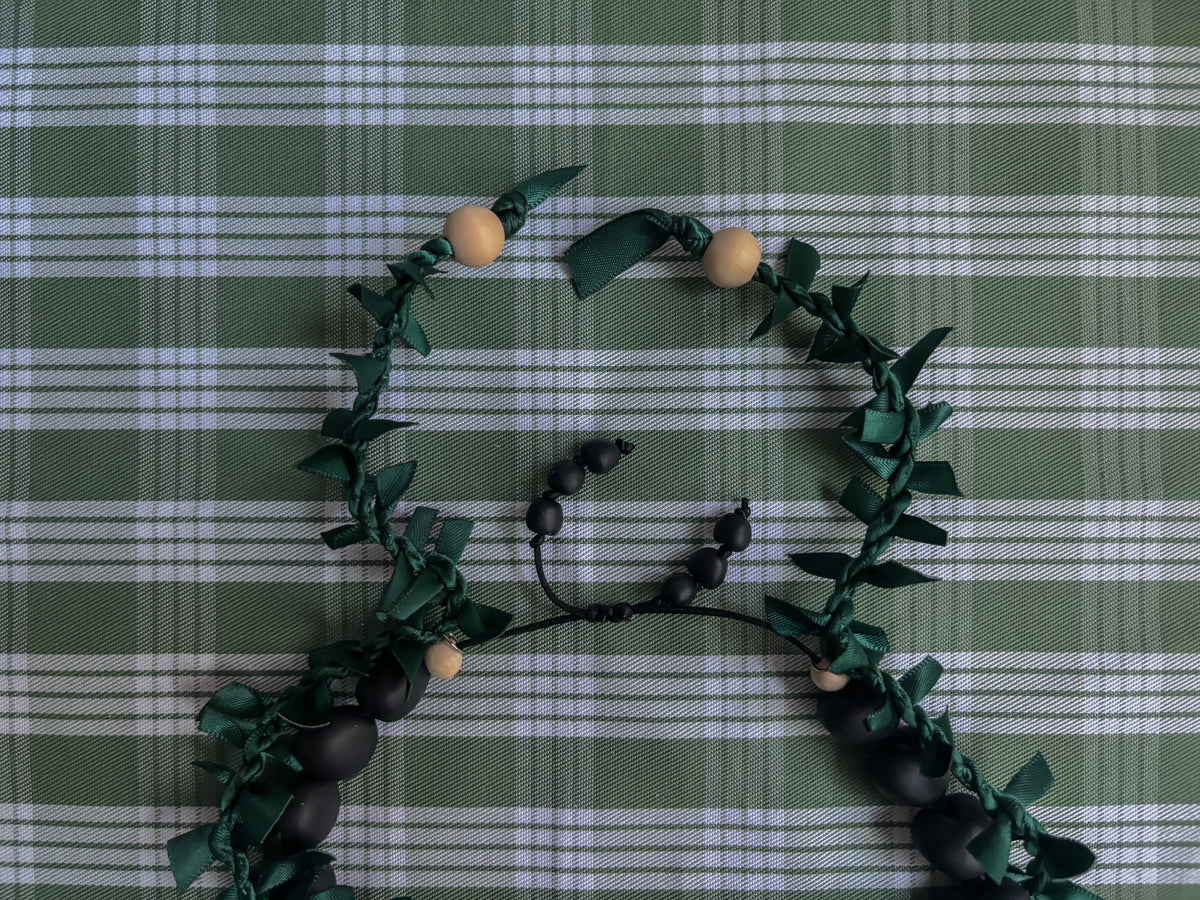 Kukui Nut & Ribbon Maile Twisted Car Lei