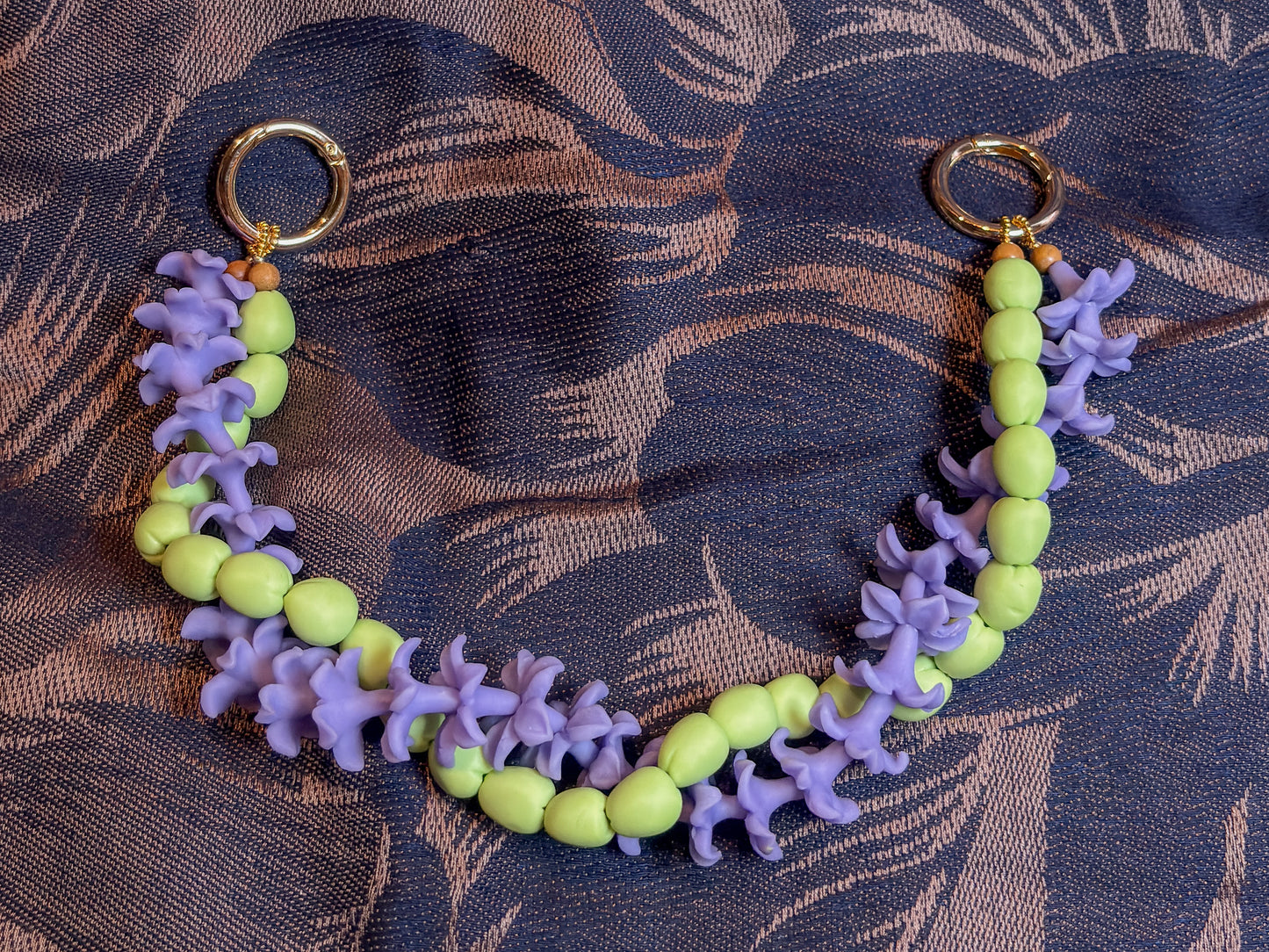 Sea Grapes N Purple Hyacinth Double Bag Lei