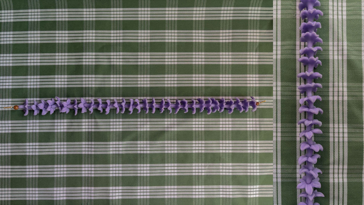 Triple Stacked Forever Lei