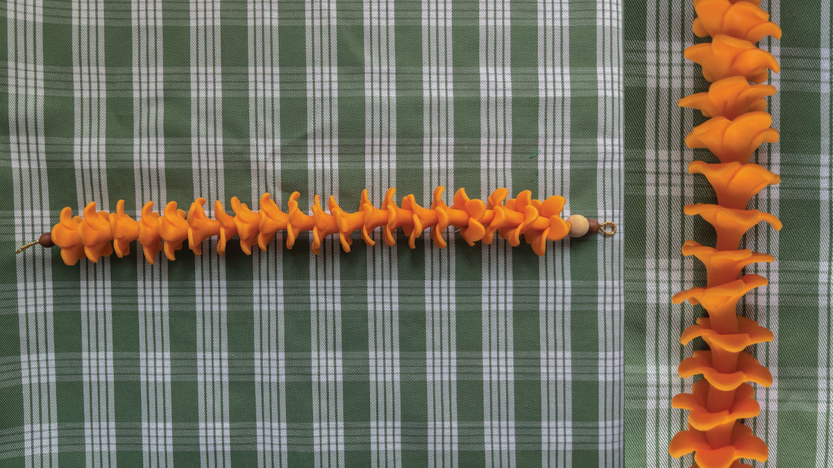 Triple Stacked Forever Lei