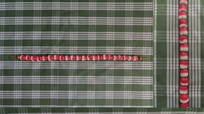Triple Stacked Forever Lei