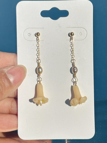 Puakenikeni Drop Stud Earrings